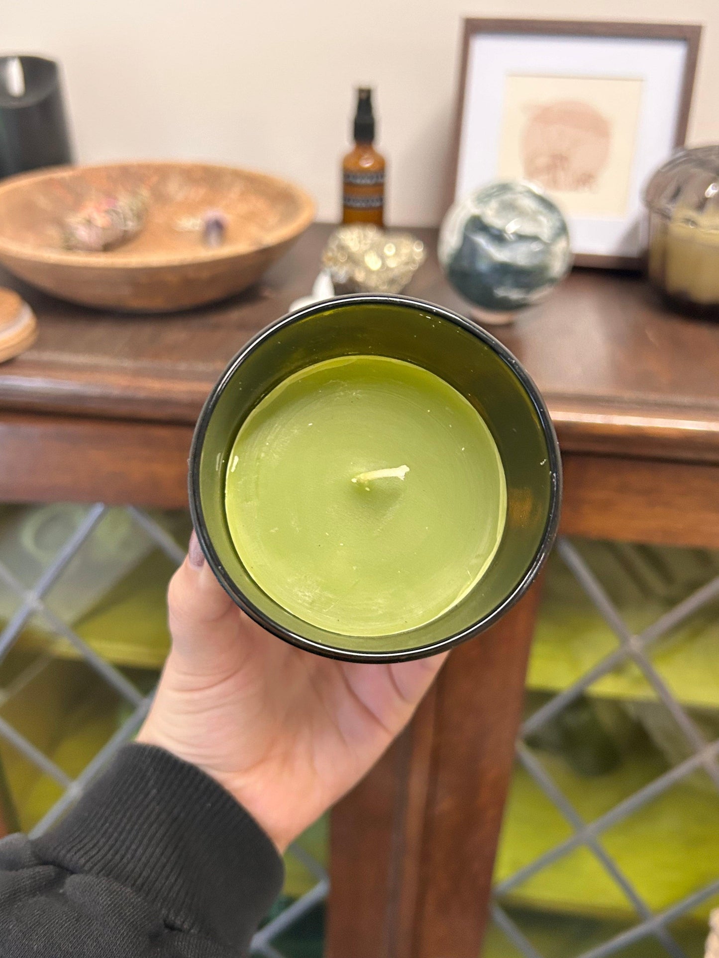green scented candle for winter