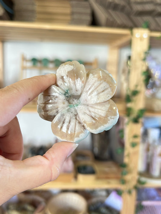 Flower Agate Flower Carving