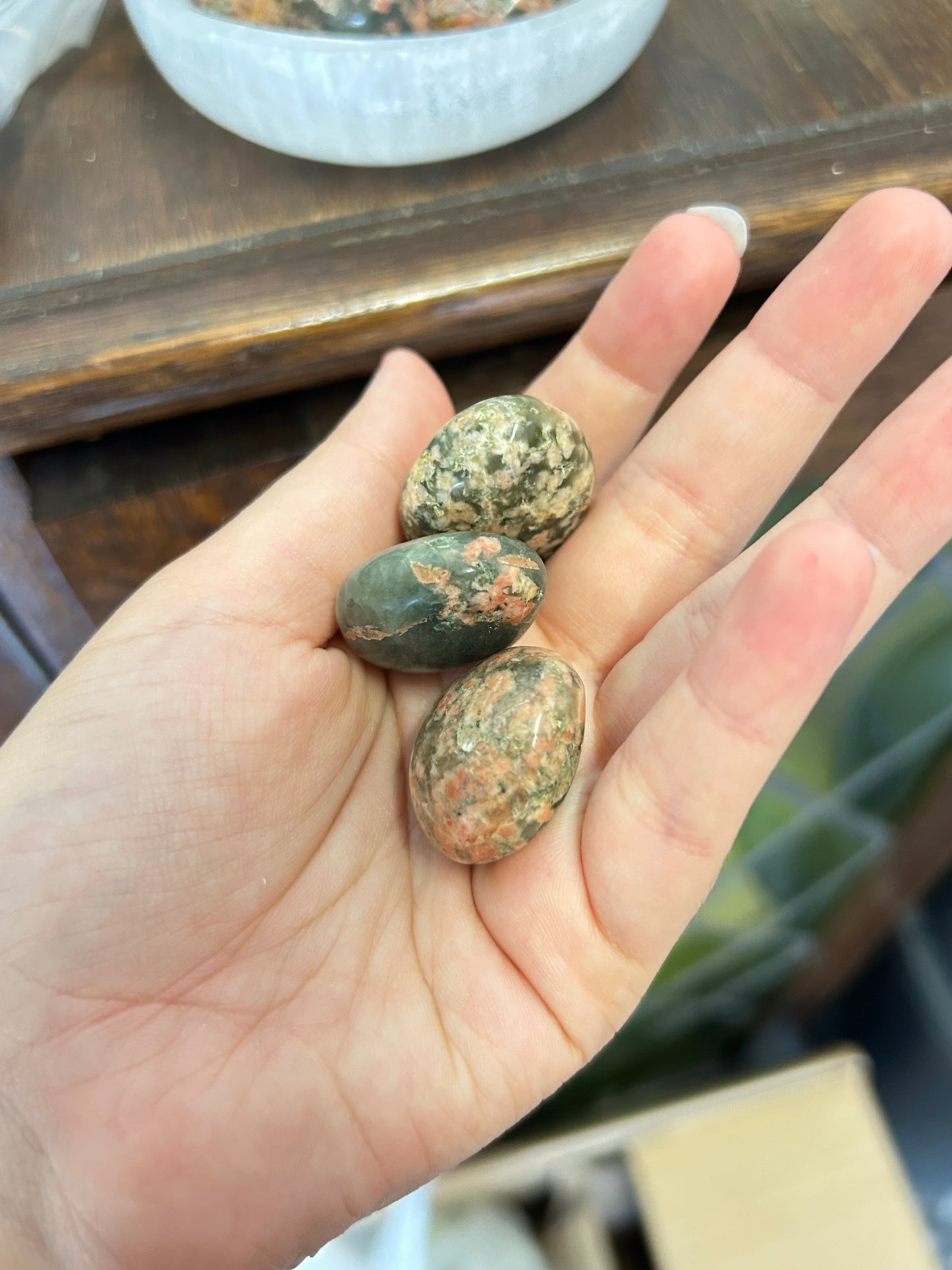 Green Flower Agate Tumble