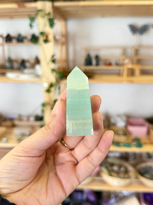 Caribbean Calcite Tower R