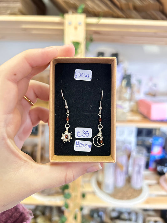 Garnet Sun & Moon Earrings 925 Silver