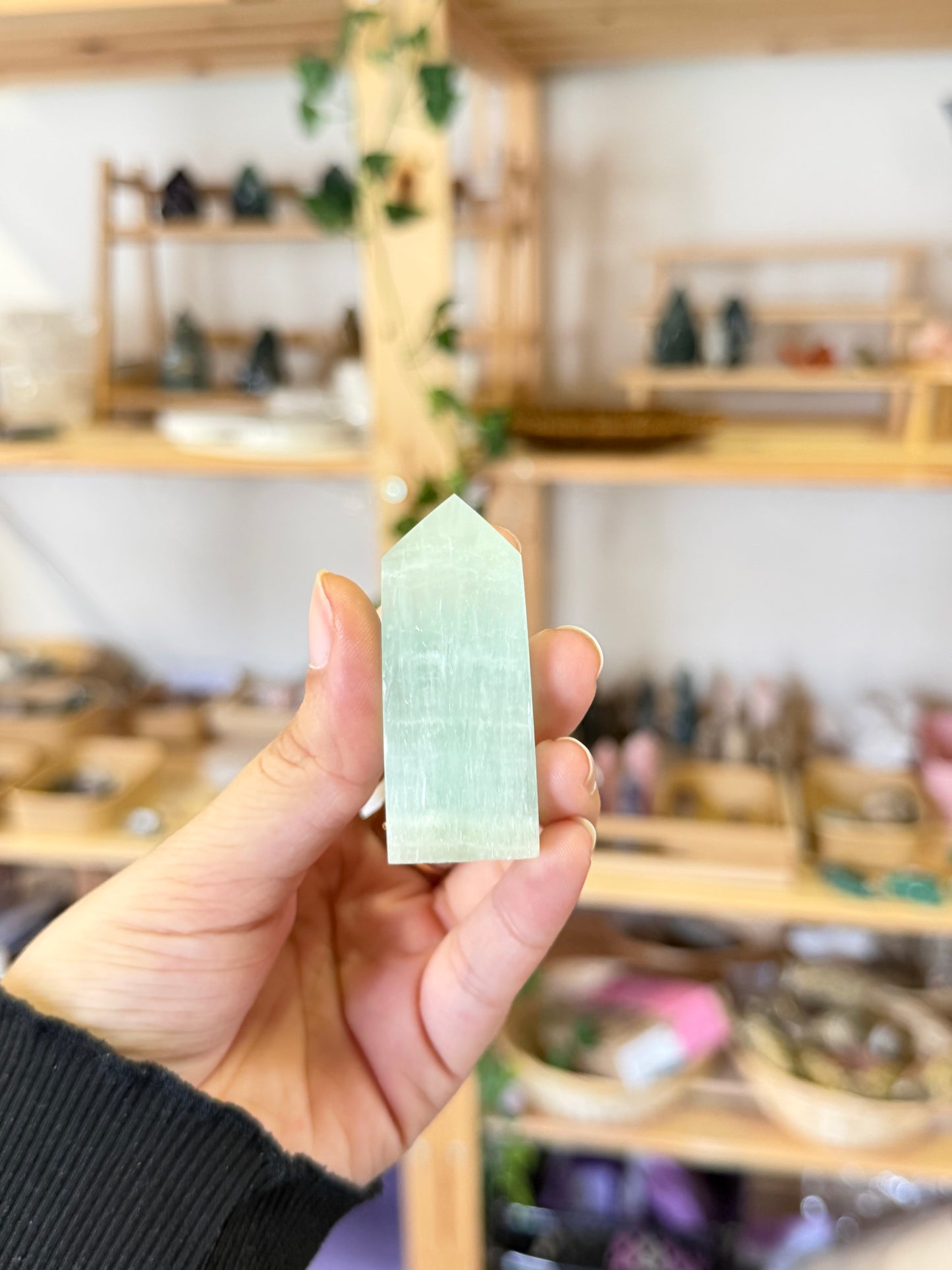 Caribbean Calcite Tower T